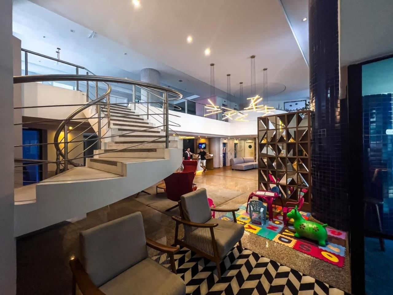 Flat Moderno, 2 Quartos Dentro De Famoso